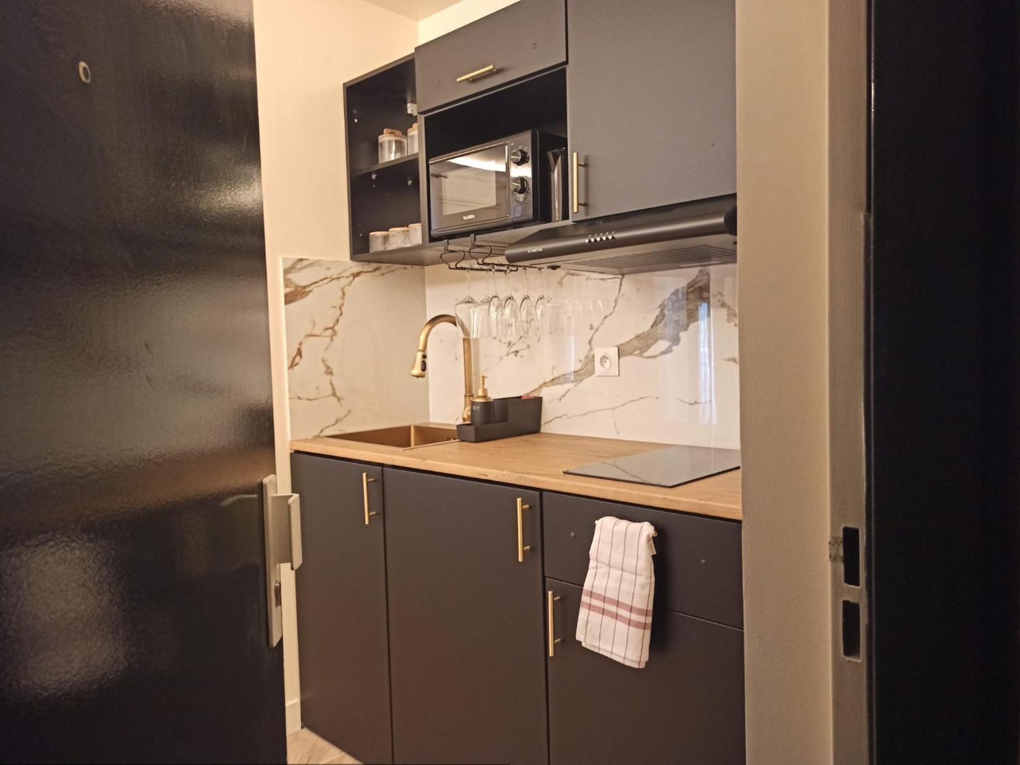 Elegant Avec Baignoire Appartement